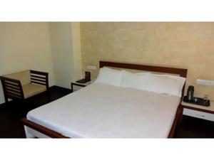 Vista Rooms At Bhavarkaun Hotel  Hotels  Indore