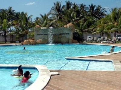 Las Hojas Resort & Beach Club