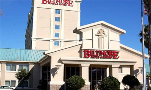Biltmore Hotel & Suites
